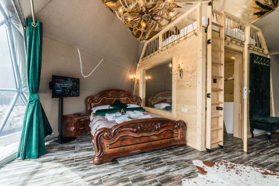 Myśliwski - domek, namiot, glamp