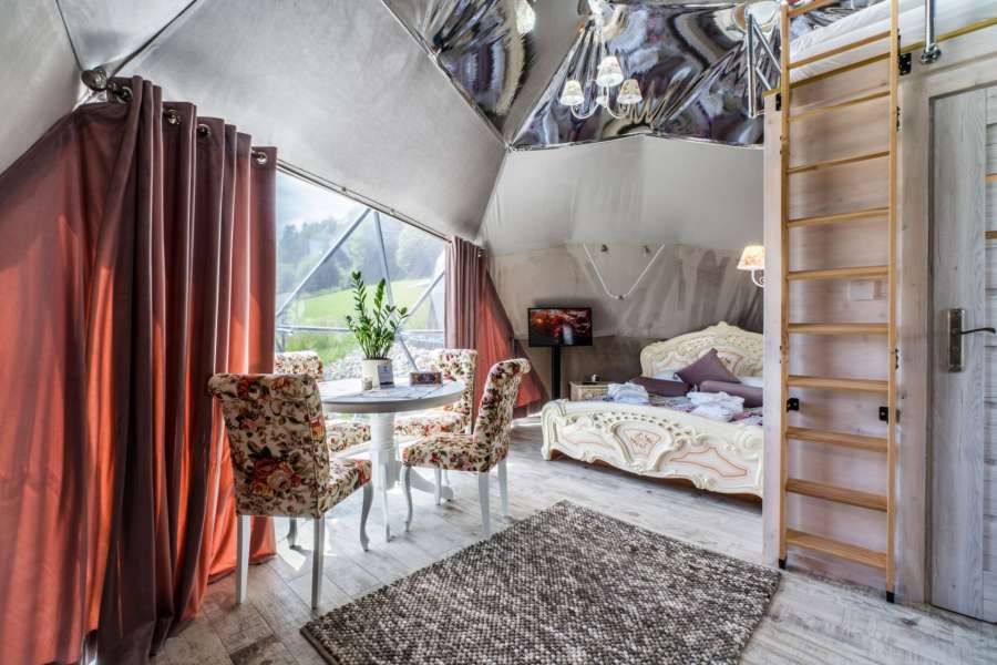 Prowans - domek, namiot, glamp