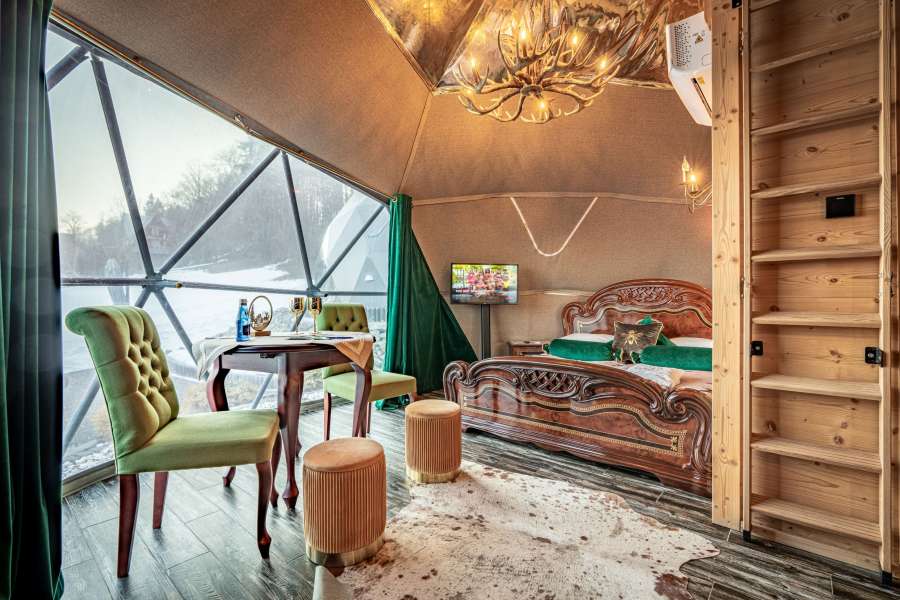 Myśliwski - domek, namiot, glamp